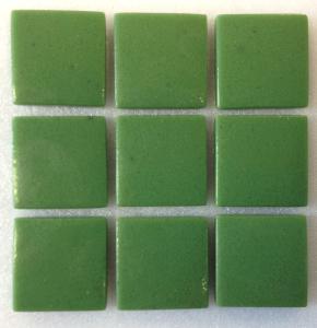 Vert tendre 4 cm mosaïque émaux brillant par plaque 32 cm collé HTK