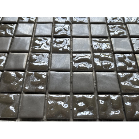 Mosaique emaux de verre gris vulcano nacre et mat par plaque de 31.6 cm Achat mosaique salle de bain