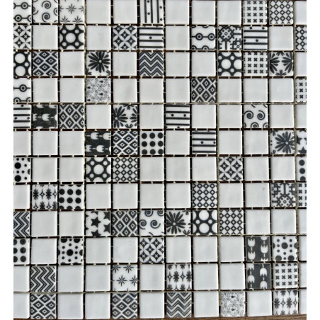 Blanc et noir impression MOMA Mix mosaïque 2.4 cm émaux de verre mat par plaque 31.5 cm