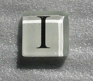 Mosaïque alphabet lettres "i" vétrocristal 2 par 2.cm