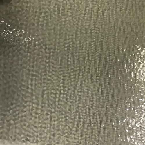 Gris translucide martelé verre vitrail plaque de 30 par 27 cm