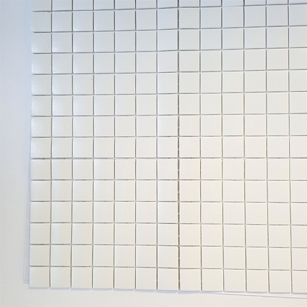 Blanc mosaïque émaux 2.4 cm blanc mat satiné pleine masse au M²
