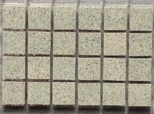 Gris granite porphyre format 2 par 2 cm mosaïque mat grès antique paray par 100g