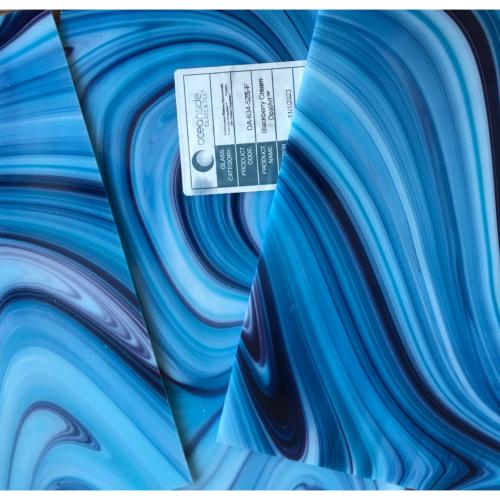 Bleu baroque nuageux verre opalescent OA-634 fusing S96 oceanside plaque de 30 par 20 cm