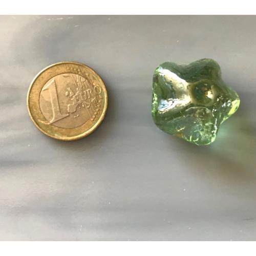 Bille forme étoile de mer verte translucide diamètre 25 mm à l'unité en verre 