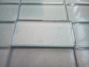 Argent mosaïque gris satiné rectangle 48 mm par 98 mm  8 mm épaisseur mosaïque émaux vetrocristal par plaque
