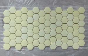 Jaune clair vintage mat hexagone mosaïque émaux mat plaque 29 cm