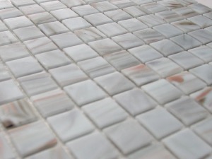 Blanc mosaïque pâte de verre mélange blanc gris marbré neige éternelle plaque 32,5 cm