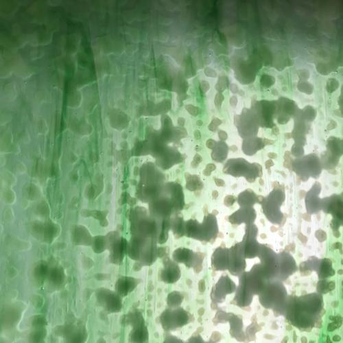 Vert mottle globules verre translucide ondulé plaque de 20 par 30 cm