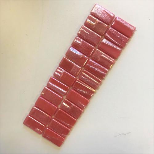 Rouge lisse et relief nacré mosaïque émaux brillant par 24 mini rectangles bijoux