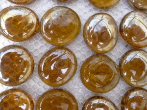 Jaune mosaïque jaune ambre galet de verre 30 mm plaque 30 cm