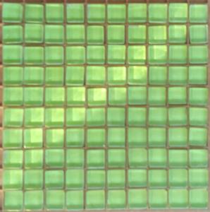 Vert pomme mosaïque BRILLANT CRISTAL 10 mm par plaque 30 cm