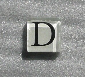 Mosaïque alphabet lettres "d" vétrocristal 2 par 2.cm