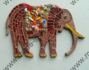 MODELES ELEPHANT EN MOSAIQUES DE L'ATELIER