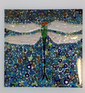tableau libellule made in mosaic détail entier
