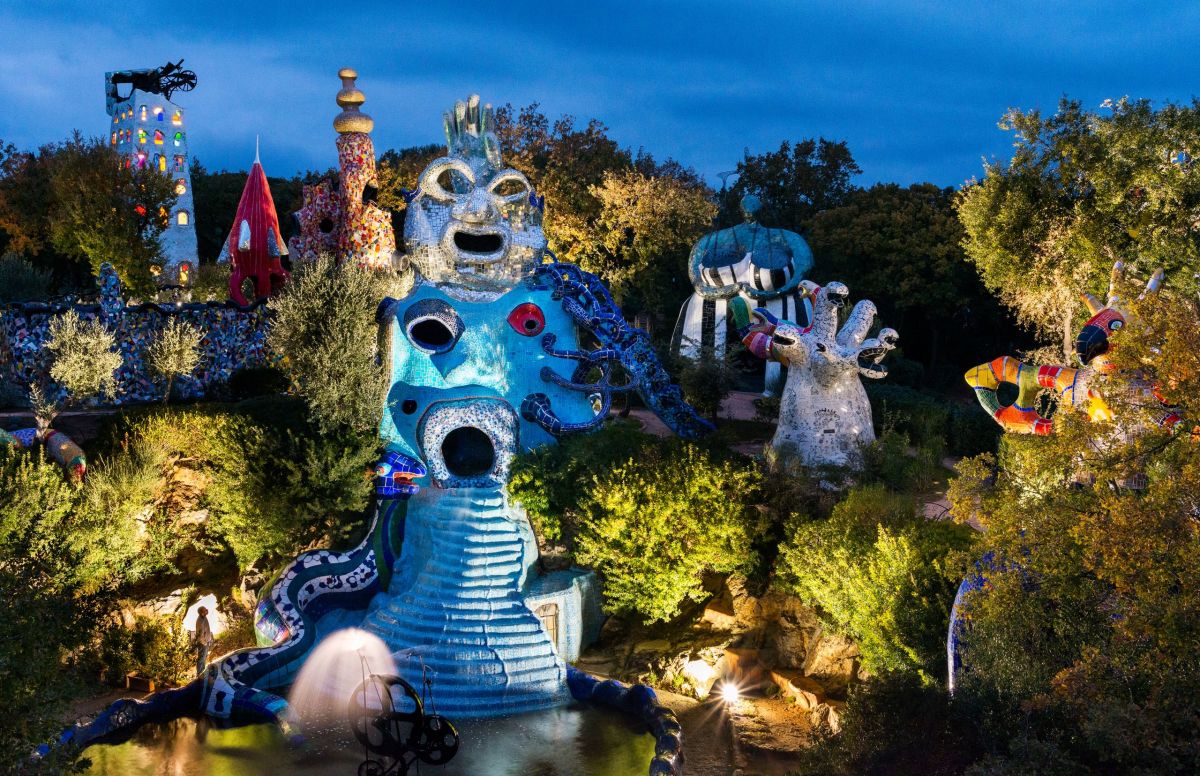 Mosaïque niki de saint phalle jardin des tarots
