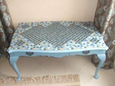 mosaique table avec gres et vetrocristal de Mme baxendale