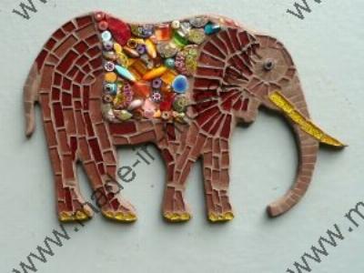MODELES ELEPHANT EN MOSAIQUES DE L'ATELIER 